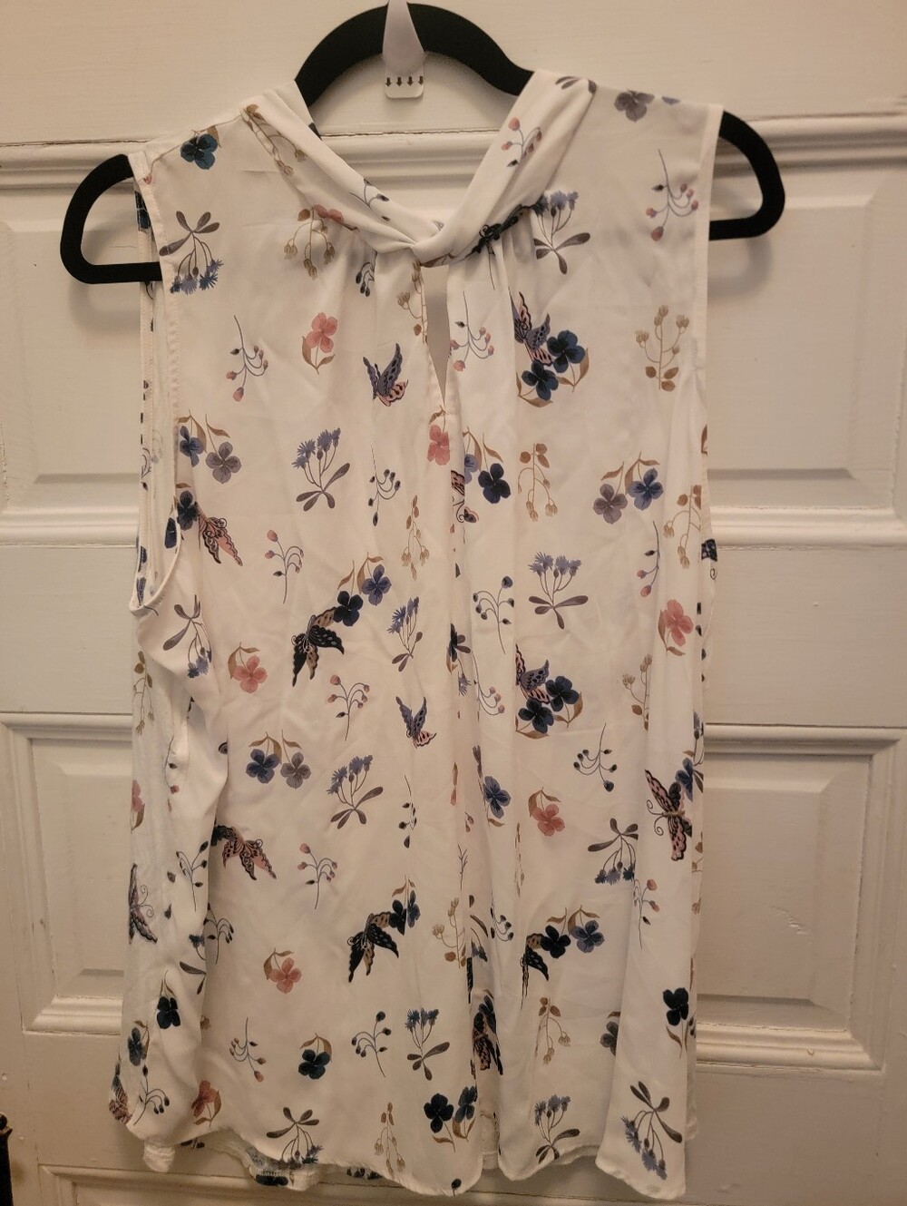 LOFT White Floral Twist-Neck Camisole